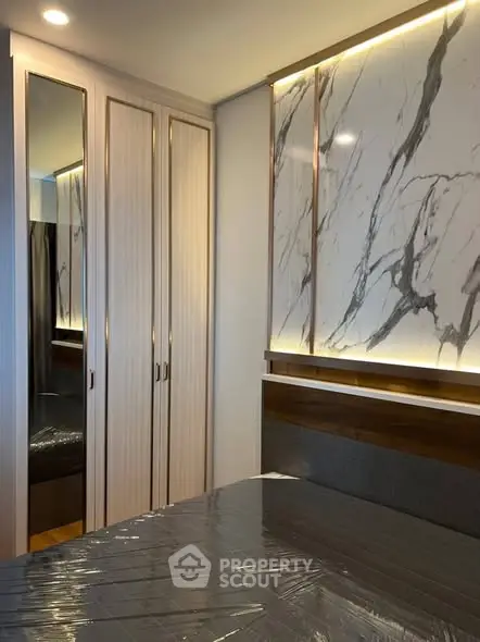 image_rental-28880373