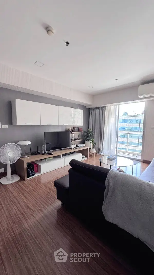 image_rental-22085557