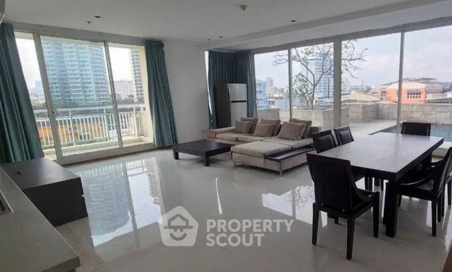 Screenshot 2569-03-24 at 15.12.01.jpg