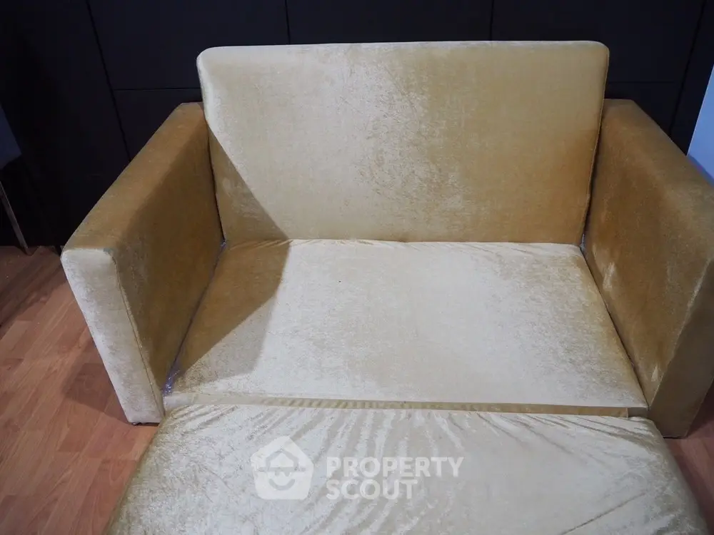  1 Bedroom Condo at President Place-4