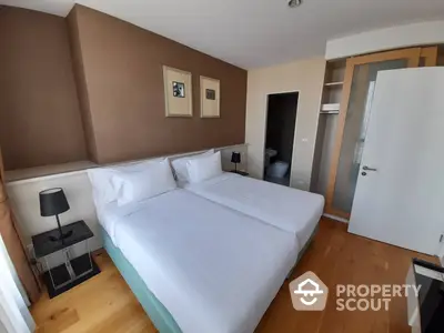  1 Bedroom Condo at Up Ekamai-3