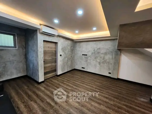 image_rental-24097426