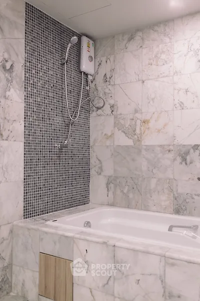 2 Bedrooms Condo at State Tower Silom-5