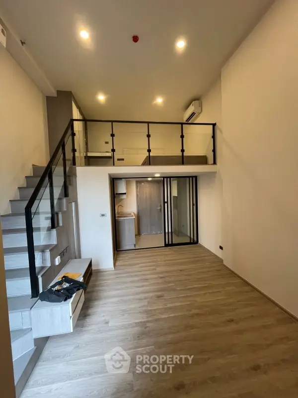 image_rental-27648915