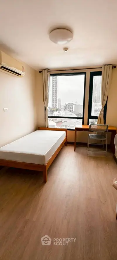 image_rental-30806880