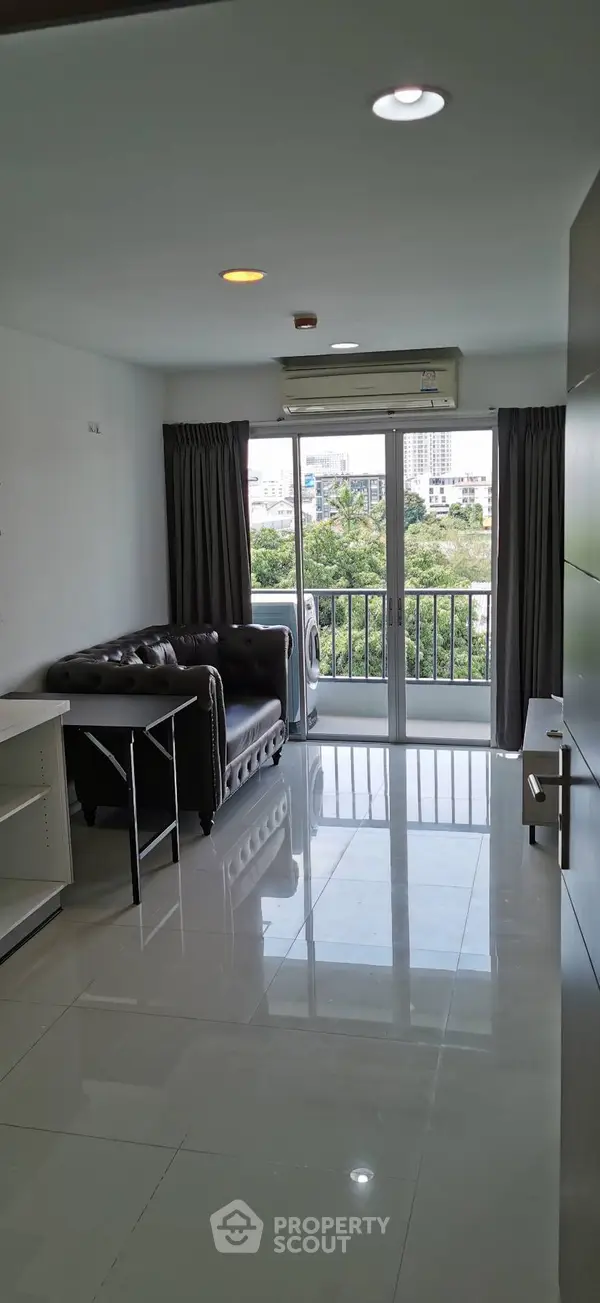 image_rental-9058338