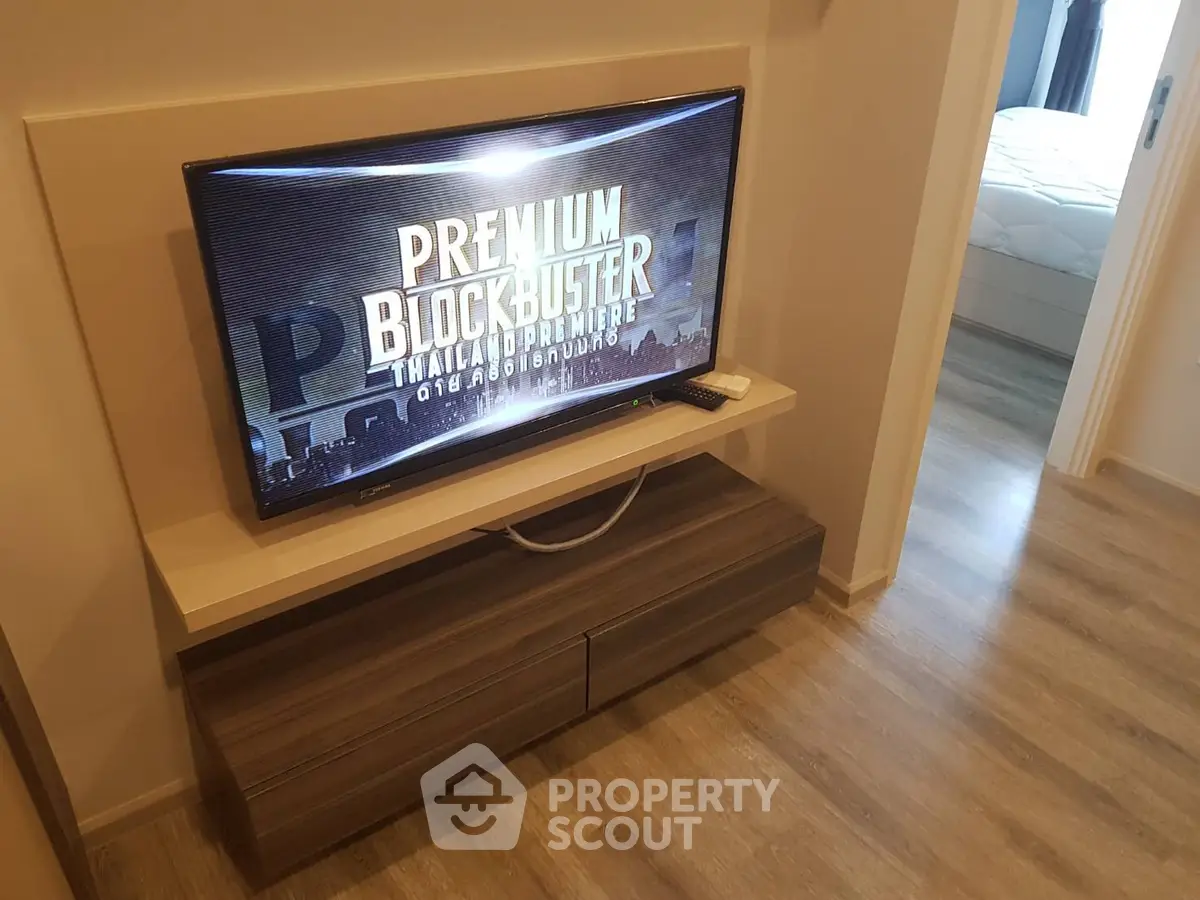  1 Bedroom Condo at Centric Ari Station-1