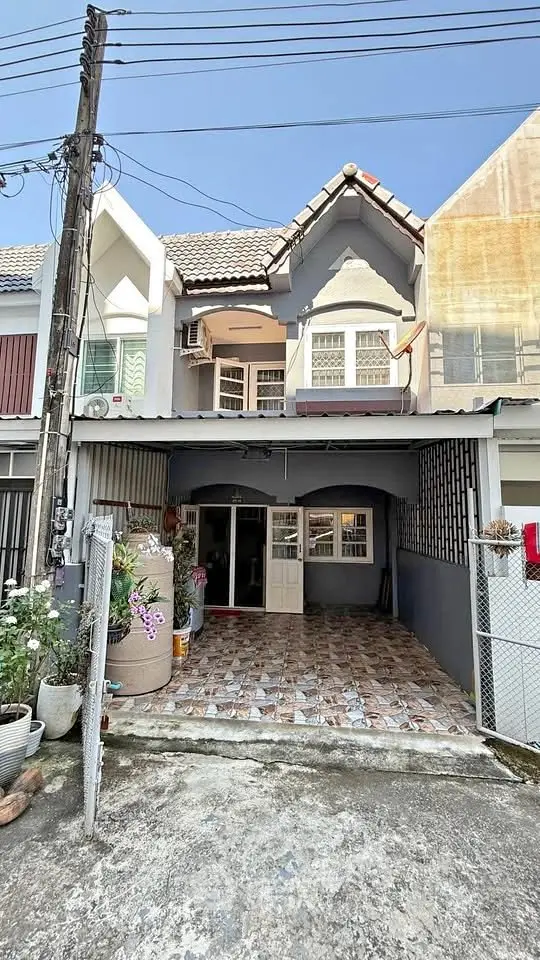 image_rental-27585740