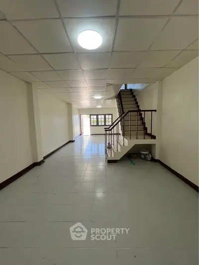 image_rental-29786406