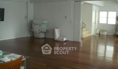 Screenshot 2025-11-29 181743.png