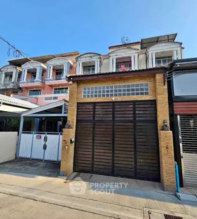 image_rental-27602445