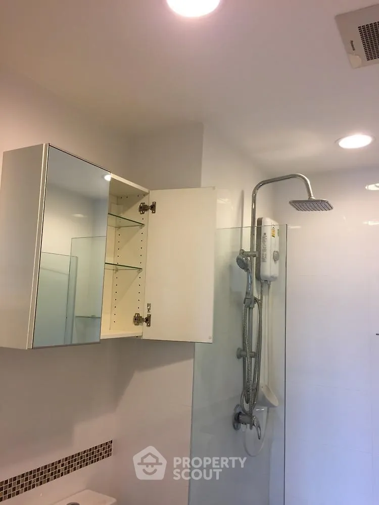 1 Bedroom Condo -1
