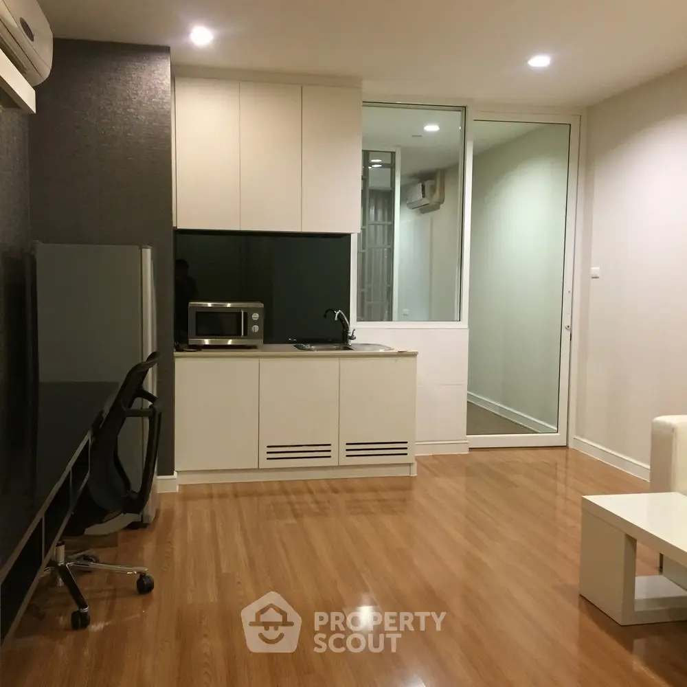  1 Bedroom Condo at Chamchuri Residence-1