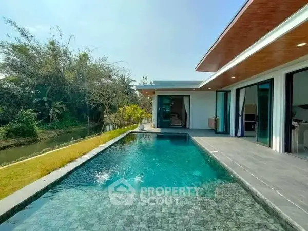 image_rental-28568218