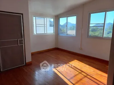 image_rental-11896940