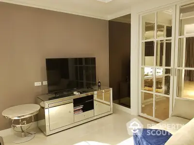  1 Bedroom Condo at State Tower Silom-3