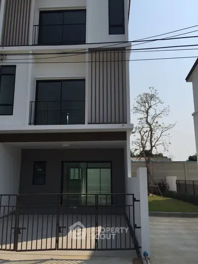 image_rental-31049471