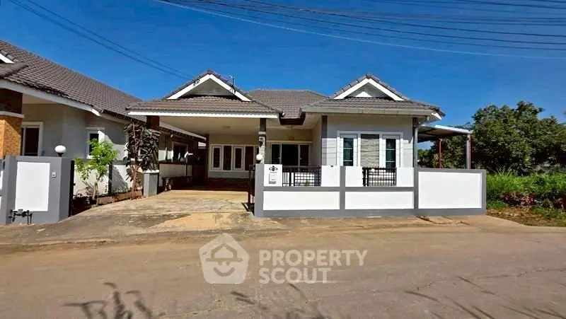 Charming suburban house with modern design and spacious driveway