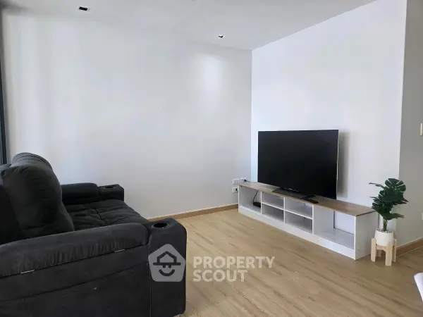 image_rental-30241074