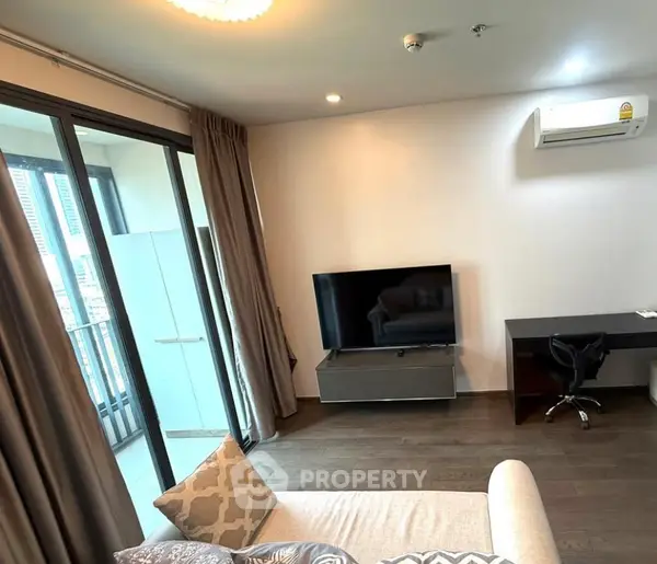 image_rental-29286276