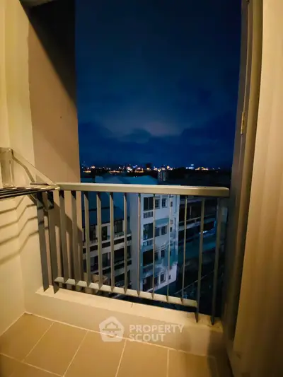 1 Bedroom Condo at Rhythm Sathorn-6