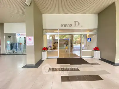  1 Bedroom Condo at Lumpini Place Rama 9 Ratchada Phase 1 2-10