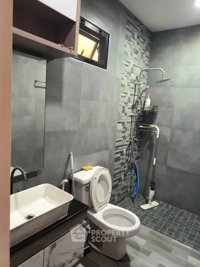 Modern bathroom with sleek design and contemporary fixtures