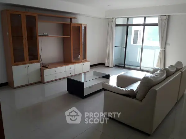 image_rental-9027137