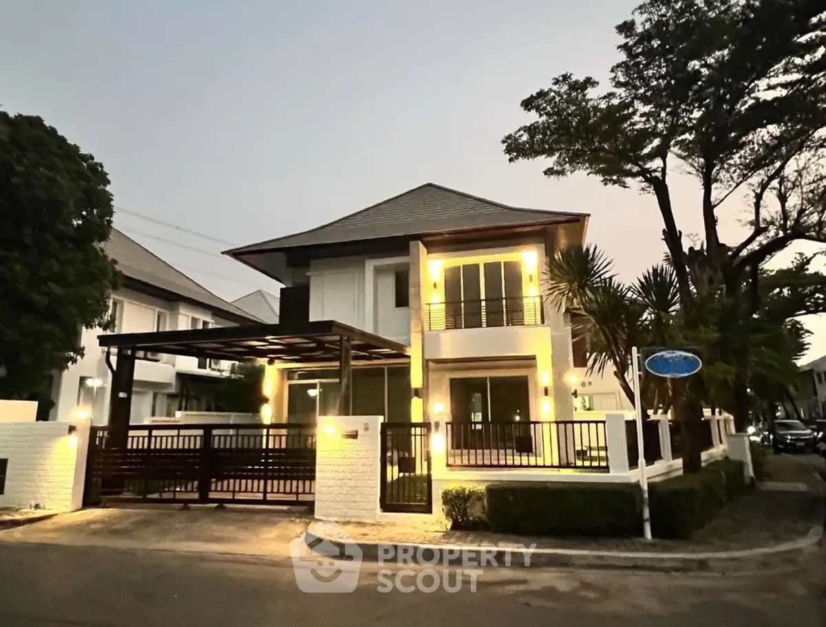 Screenshot 2568-03-26 at 10.14.40.jpg