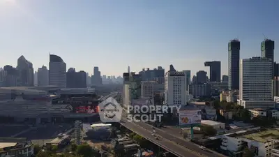  1 Bedroom Condo at Lumpini Park Rama 9 Ratchada-4