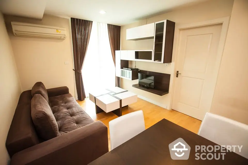 Fully Furnished 1 Bedroom Condo at The Fine By Fine Home Ari 4 Paholyothin-1