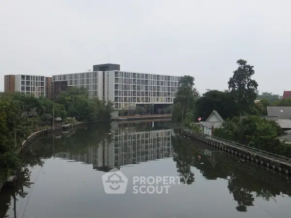 image_rental-3687610