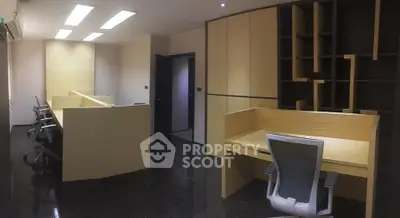 Fully Furnished 2 Bedrooms -5