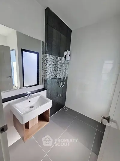 Modern bathroom with sleek design and stylish fixtures