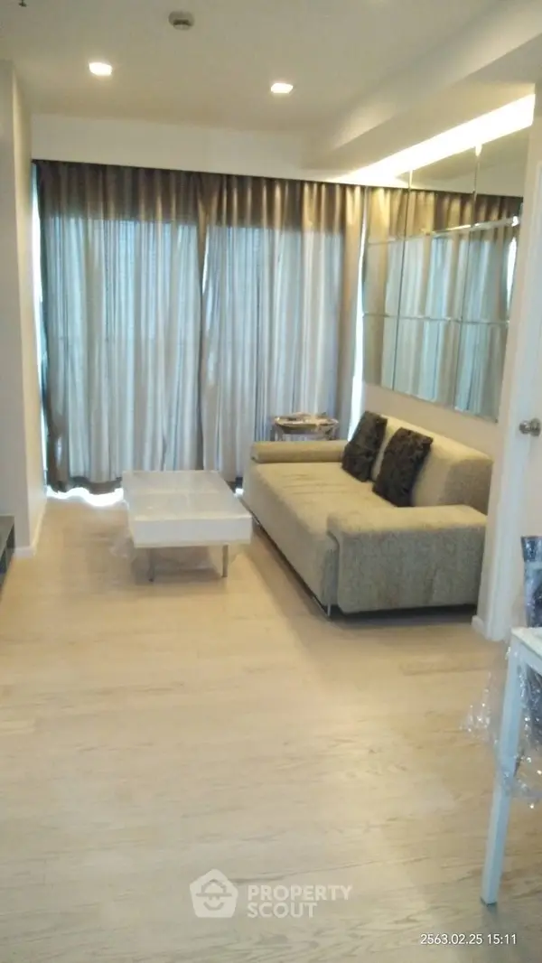 image_rental-16874316