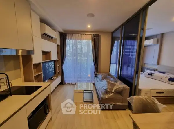 image_rental-28012072