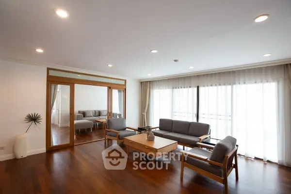 image_rental-28598644