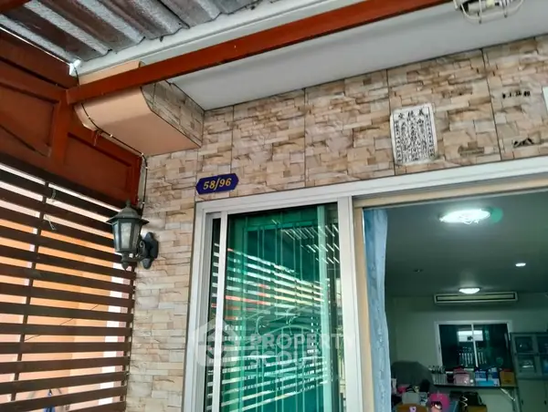 image_rental-24464425