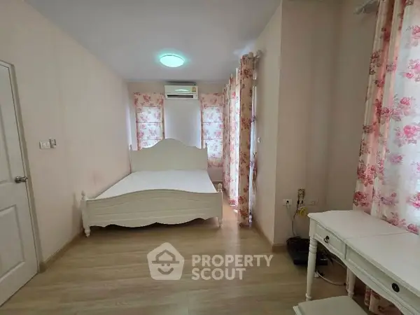 image_rental-25609847