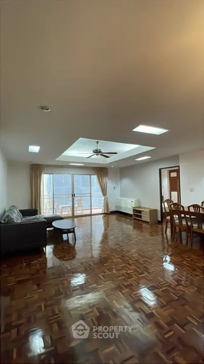 image_rental-28655159