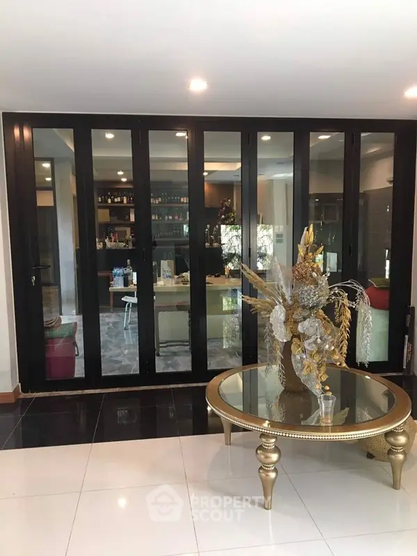 image_rental-27158670