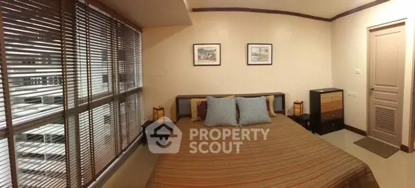 image_rental-5258215