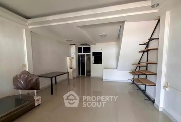 image_rental-31427873