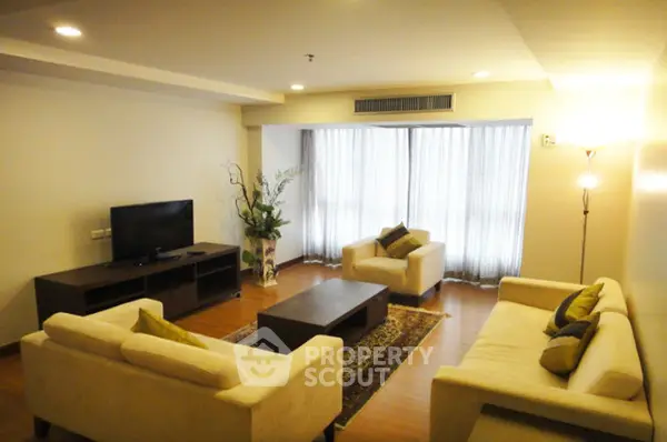 image_rental-5256624