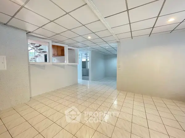 image_rental-27811765