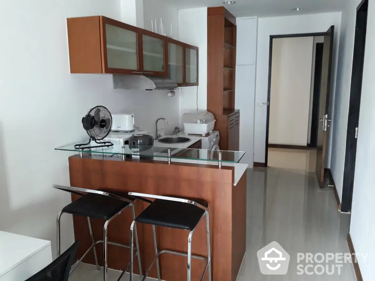 Fully Furnished 1 Bedroom Condo at The Address Siam Ratchathewi-1