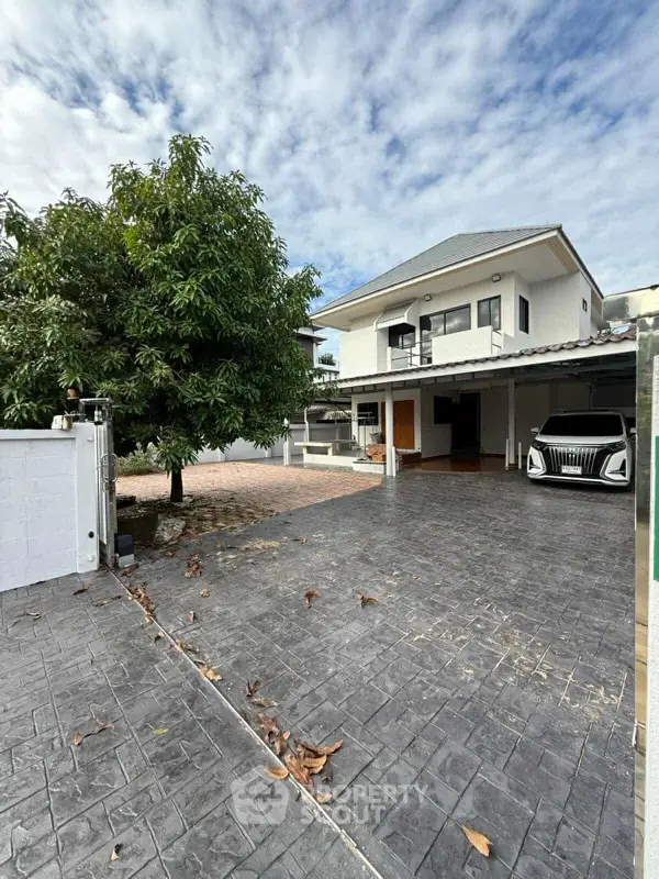 image_rental-27843273