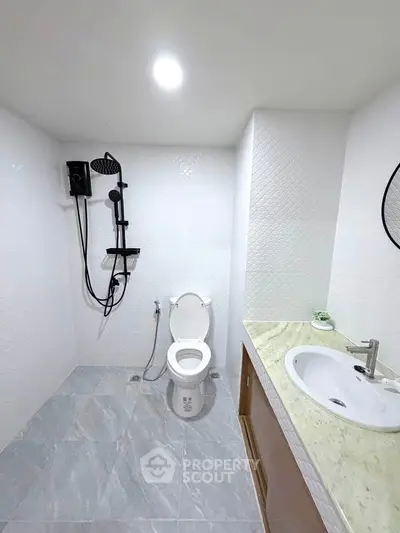 Modern bathroom with sleek fixtures and elegant tile design