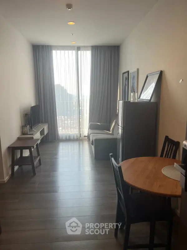 image_rental-30084314