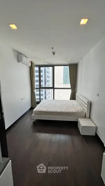 image_rental-31871449